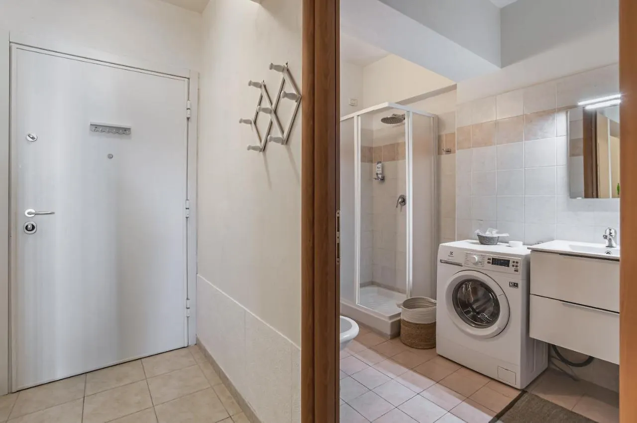 Viareggio Modern Apartment With Wifi!
