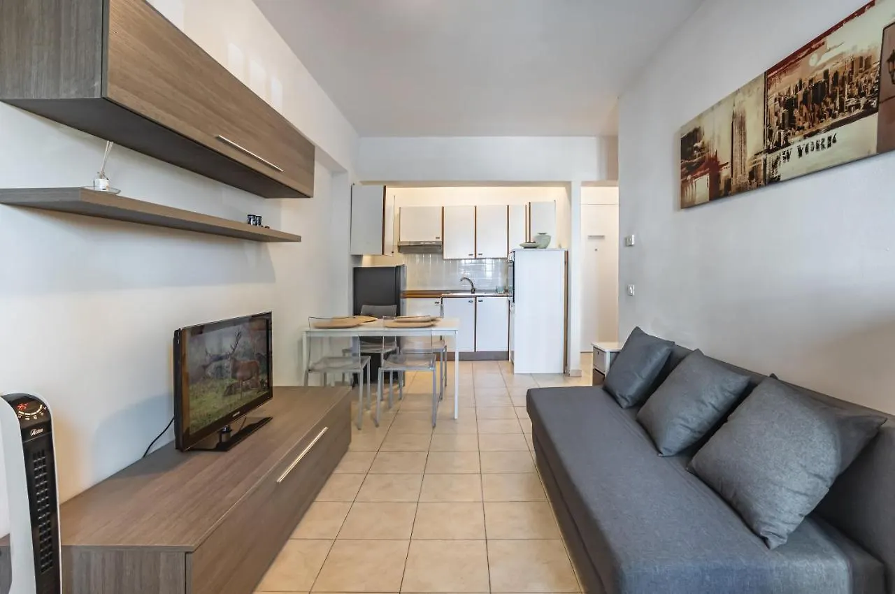 Viareggio Modern Apartment With Wifi!