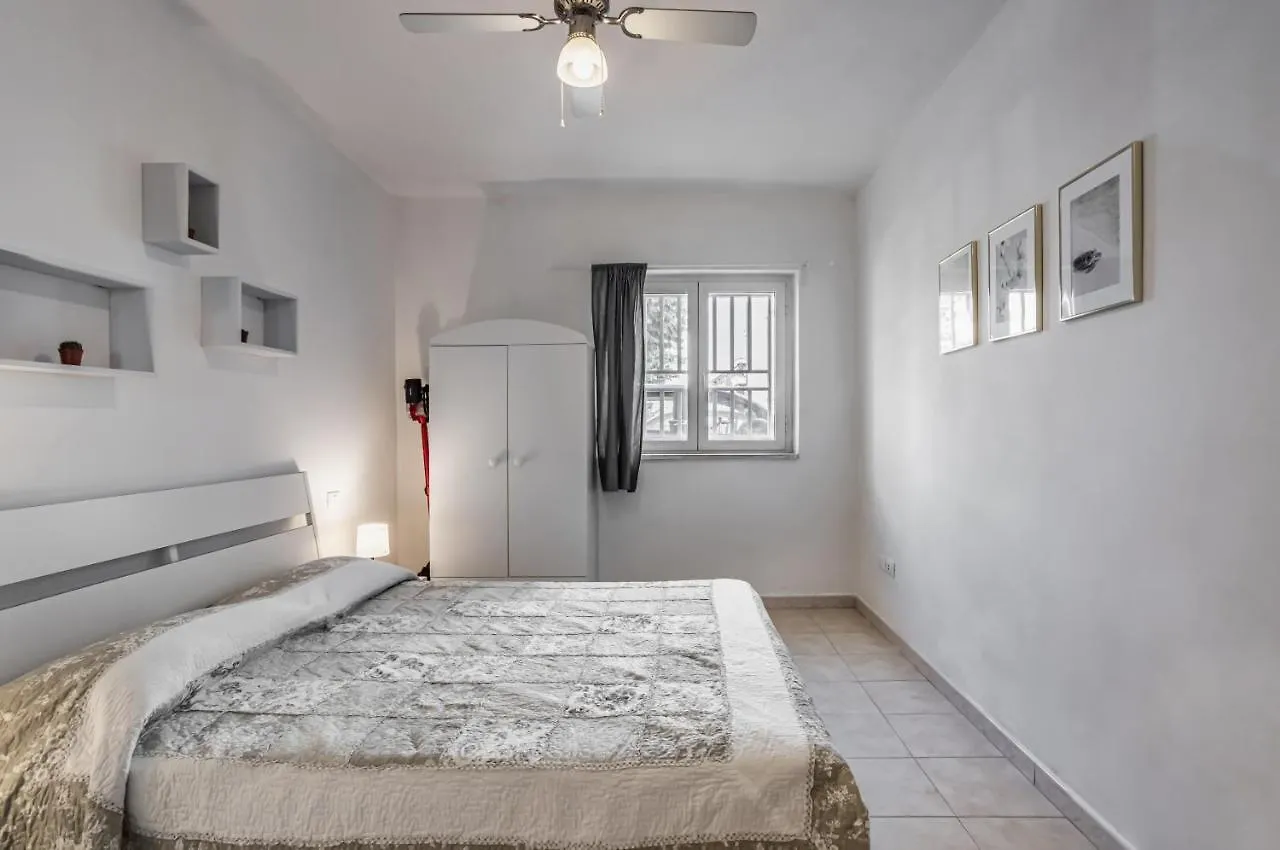 Viareggio Modern Apartment With Wifi!