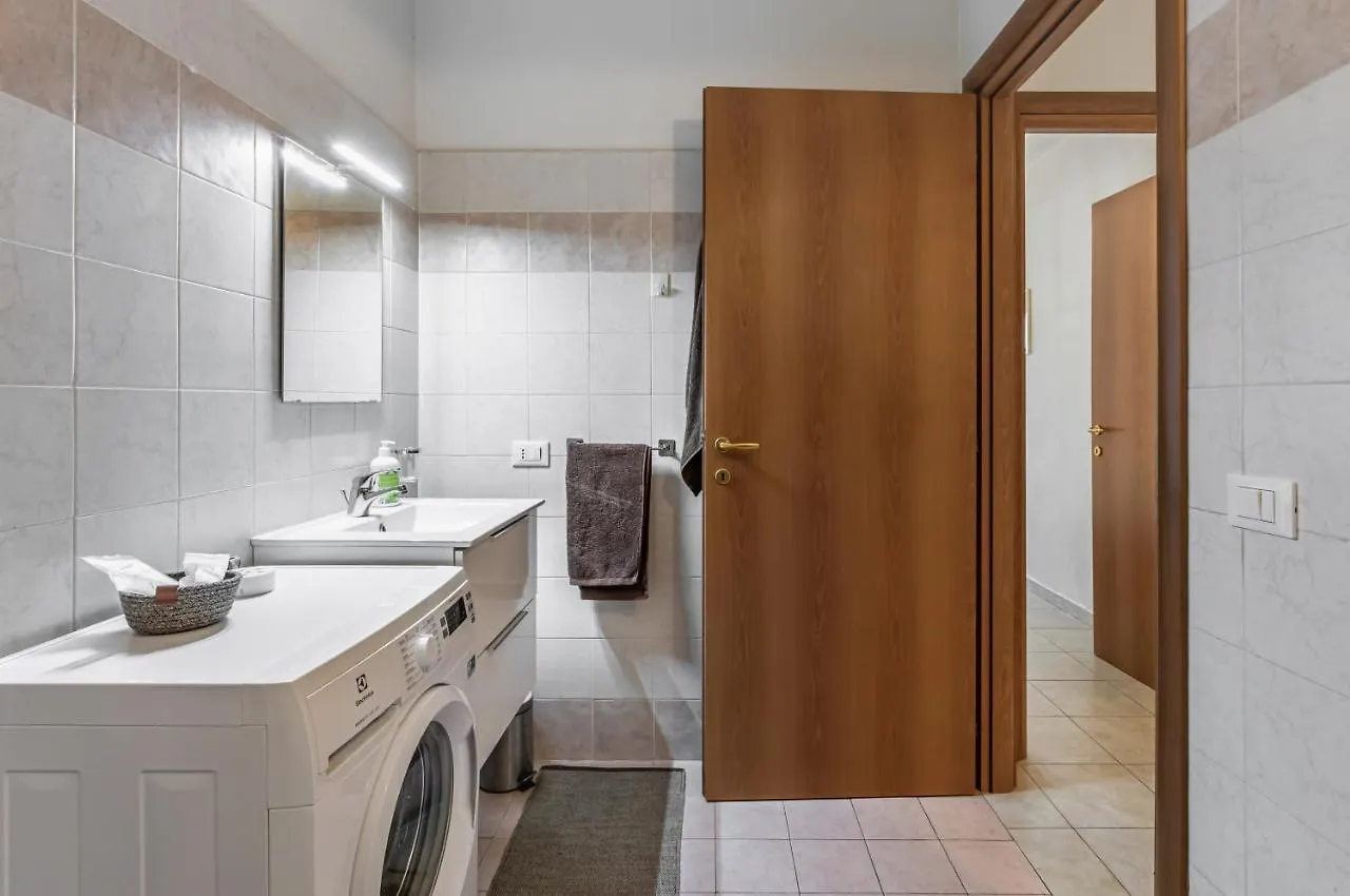 Viareggio Modern Apartment With Wifi!